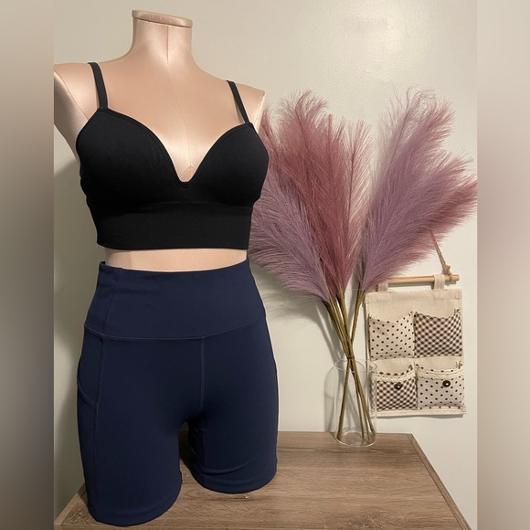 La Vie en Rose Low Impact Push-up Seamless Sports Bra -Size: 34C - Picture 4 of 8